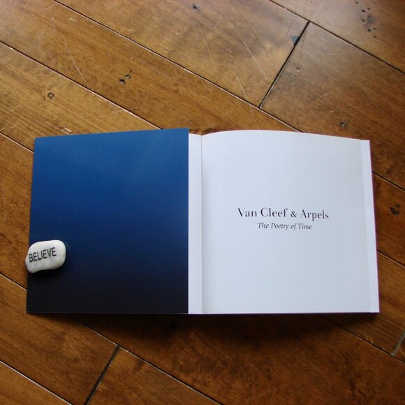 Van Cleef & Arpels Catalog The Poetry of Time Watches Timepieces Book History - Picture 2 of 11